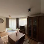 Апартаменты Krasny Pod Tatrami Hozelec